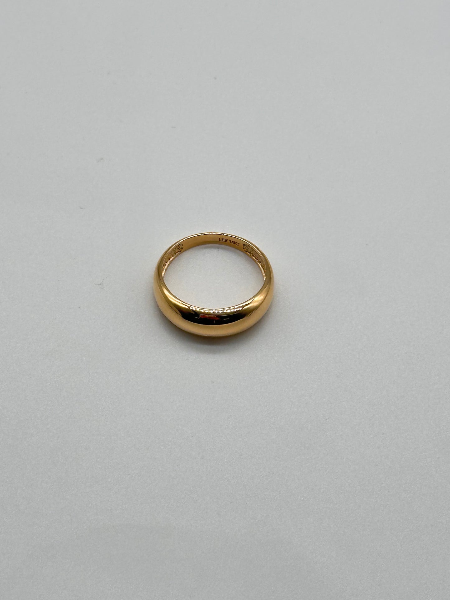 14K Gold Dome Ring – Polished Band, Size 7