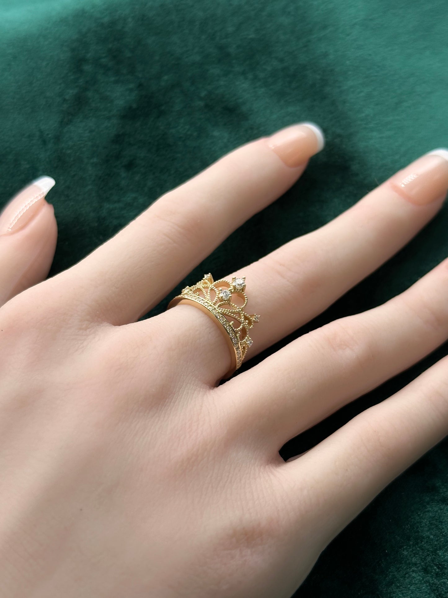 14K Gold CZ Crown Ring – Princess Tiara Ring | Size 7