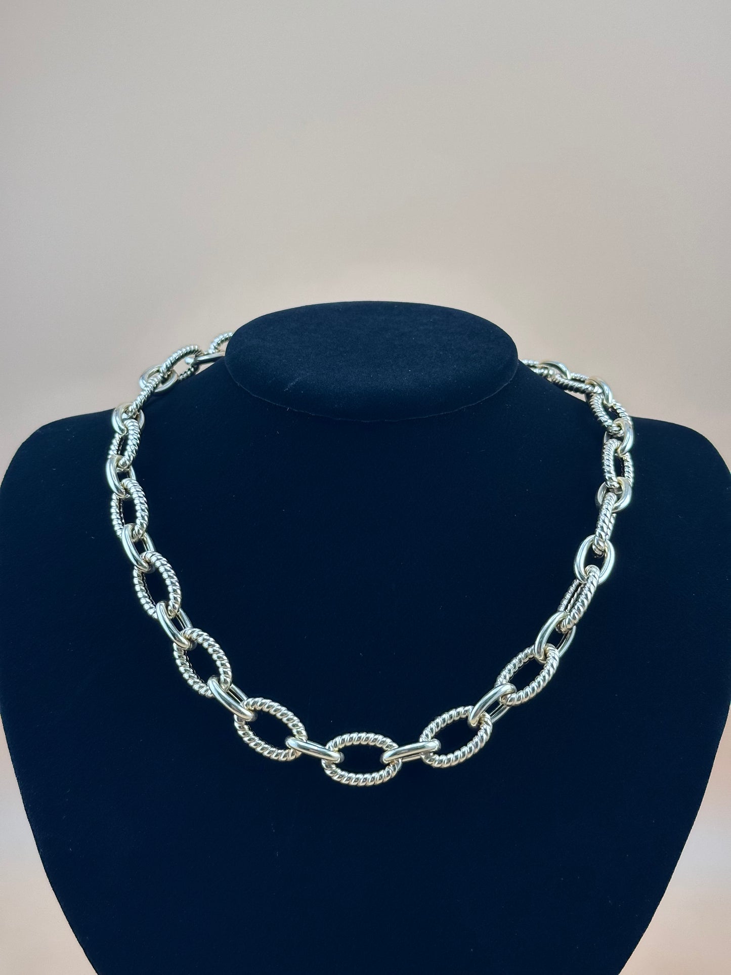 14K Hollow Gold Oval Link Chain Necklace β 18" Elegant Statement Chain