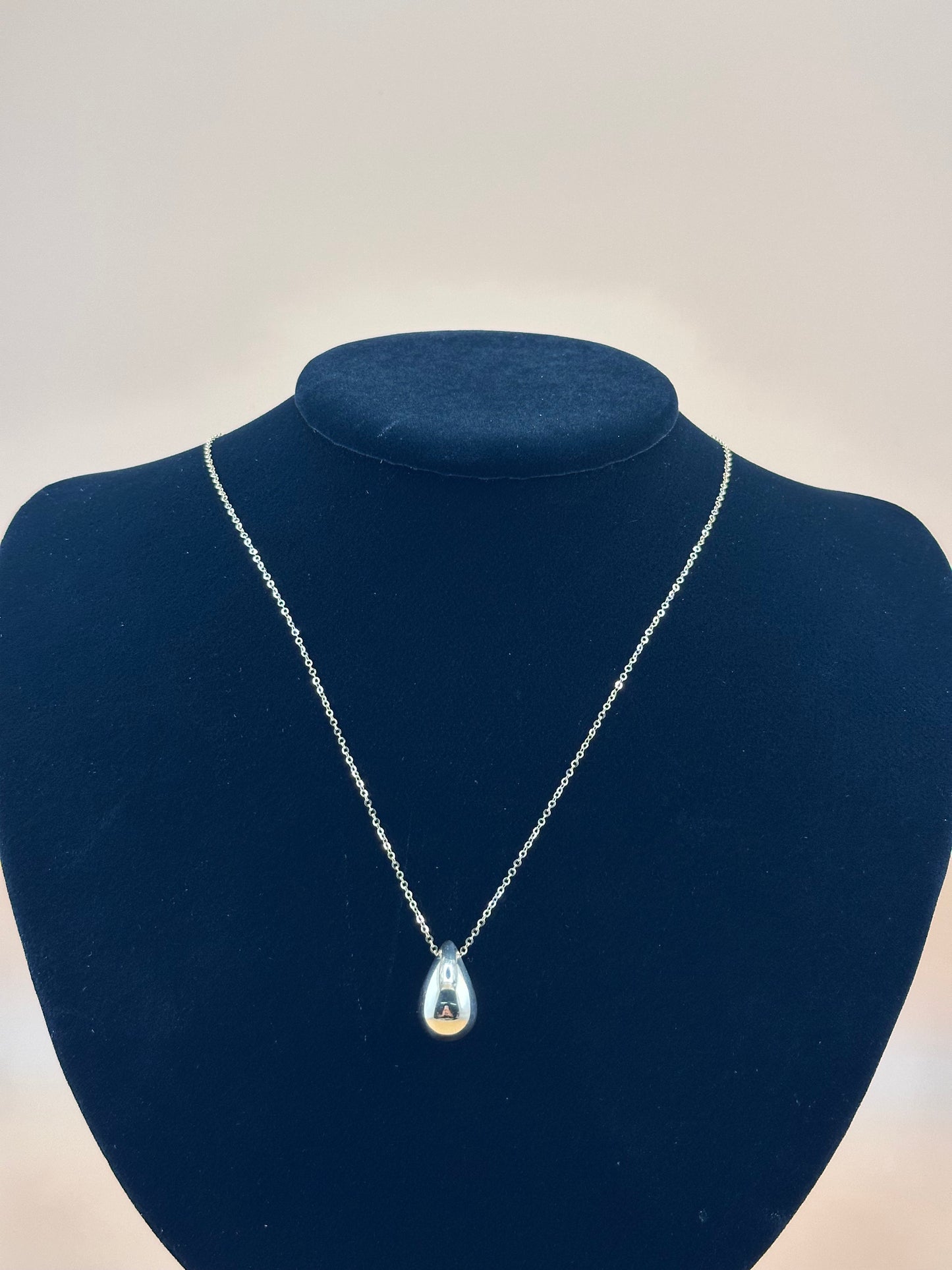 14K Gold Water Drop Necklace – Dainty Teardrop Pendant