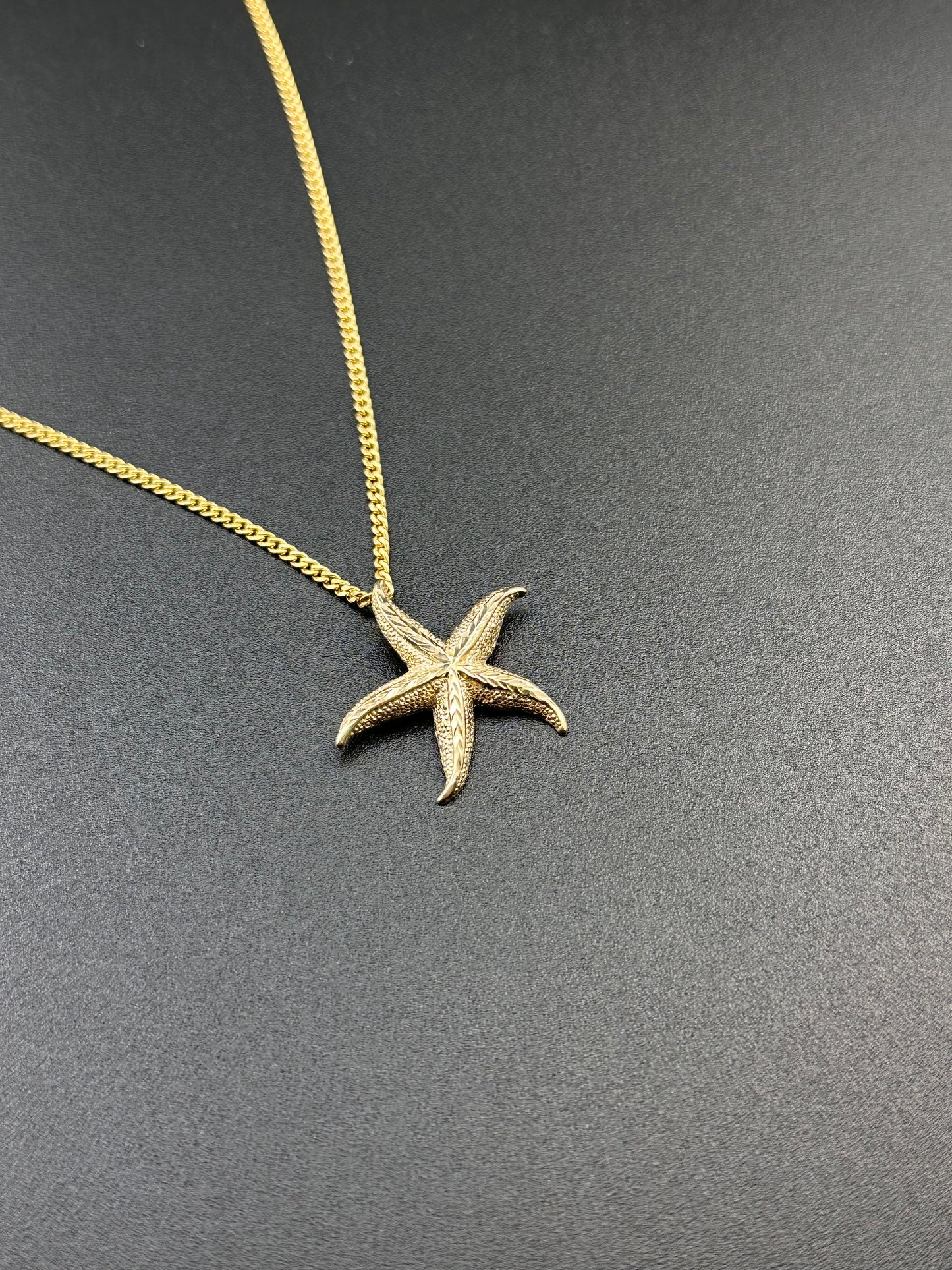 14K Yellow Gold Starfish Pendant