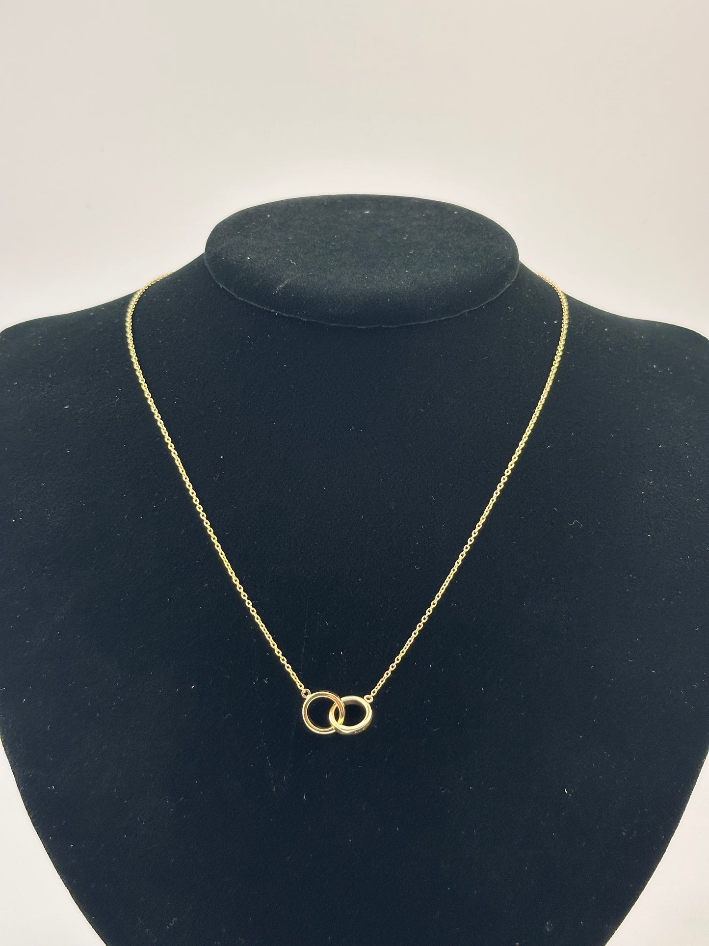 14K Gold Together Necklace – Interlocking Circles Pendant