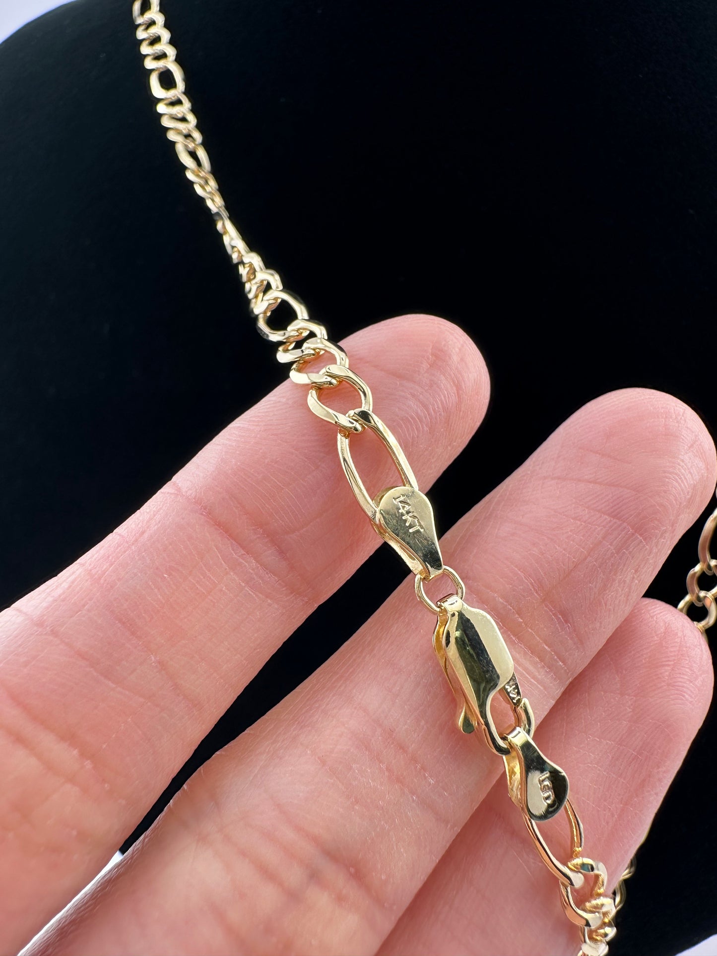 14K Gold Figaro Open Concave Chain