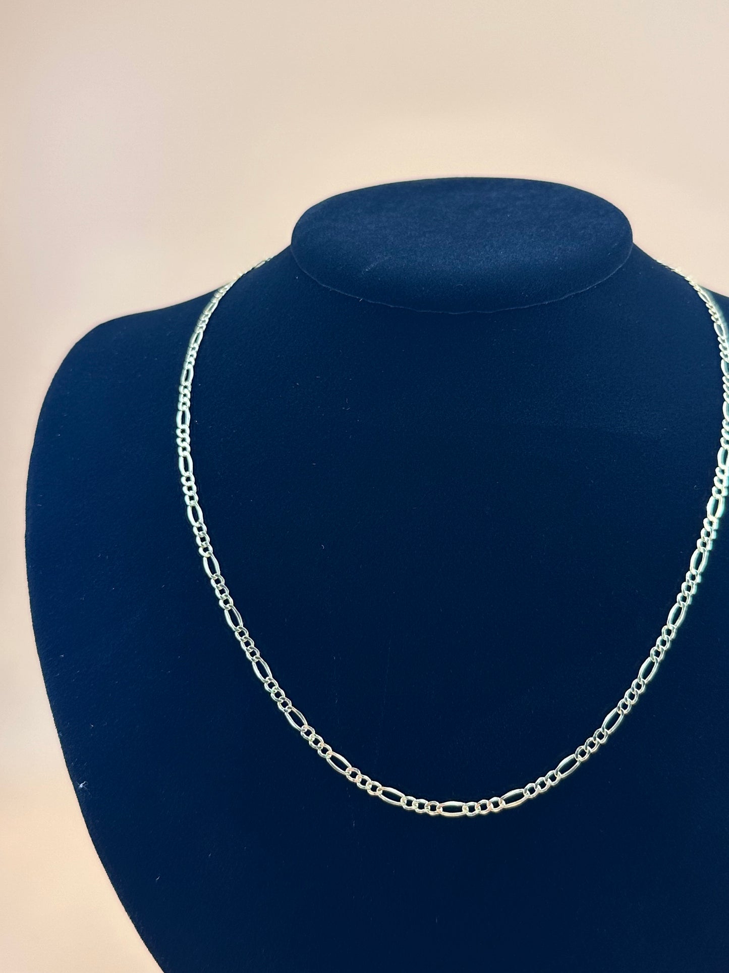 14K Yellow Gold Hollow Figaro Chain Necklace