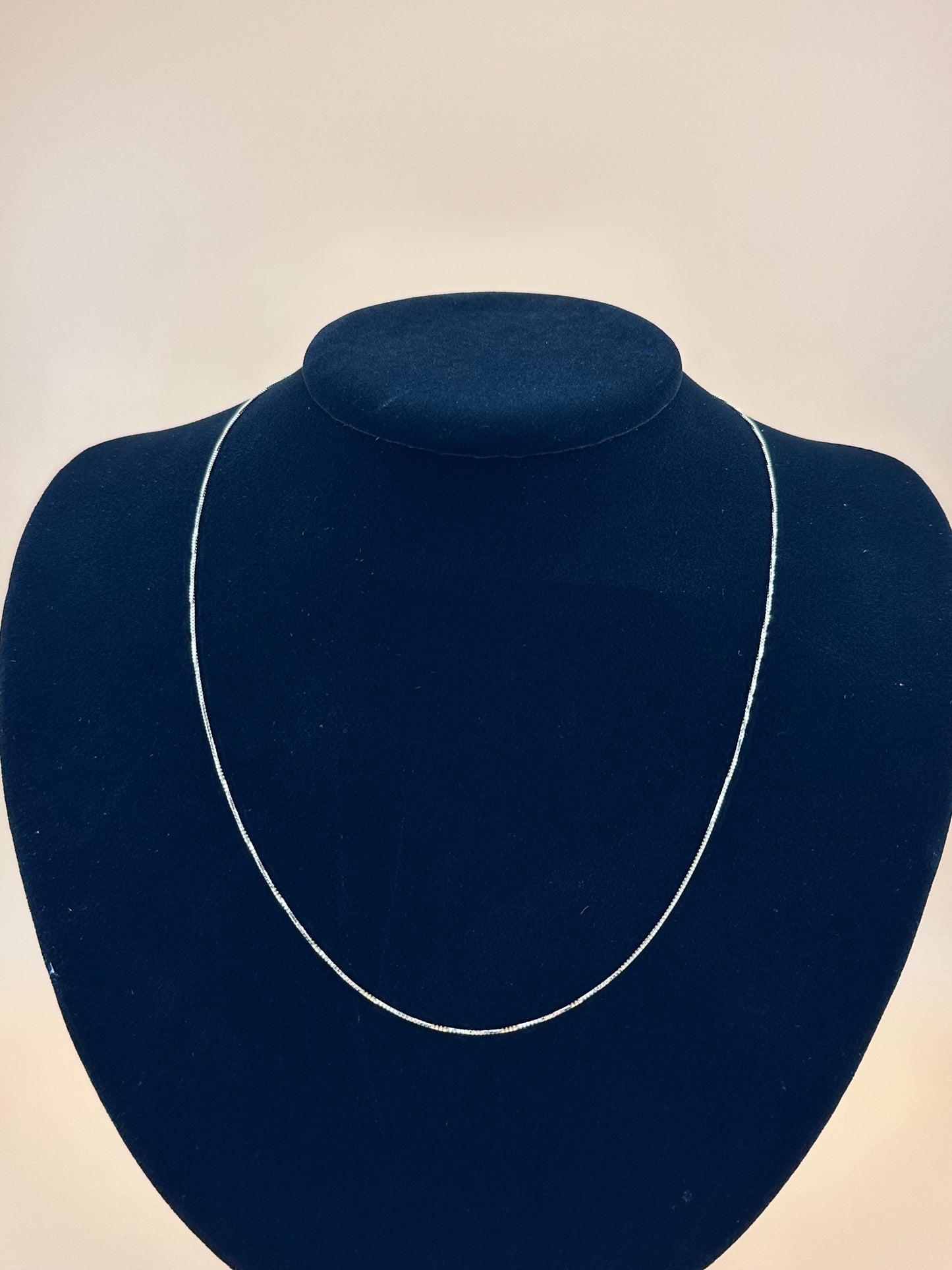 14K Gold Box Chain Necklace – 0.6mm Solid Yellow Gold Chain for Women & Men
