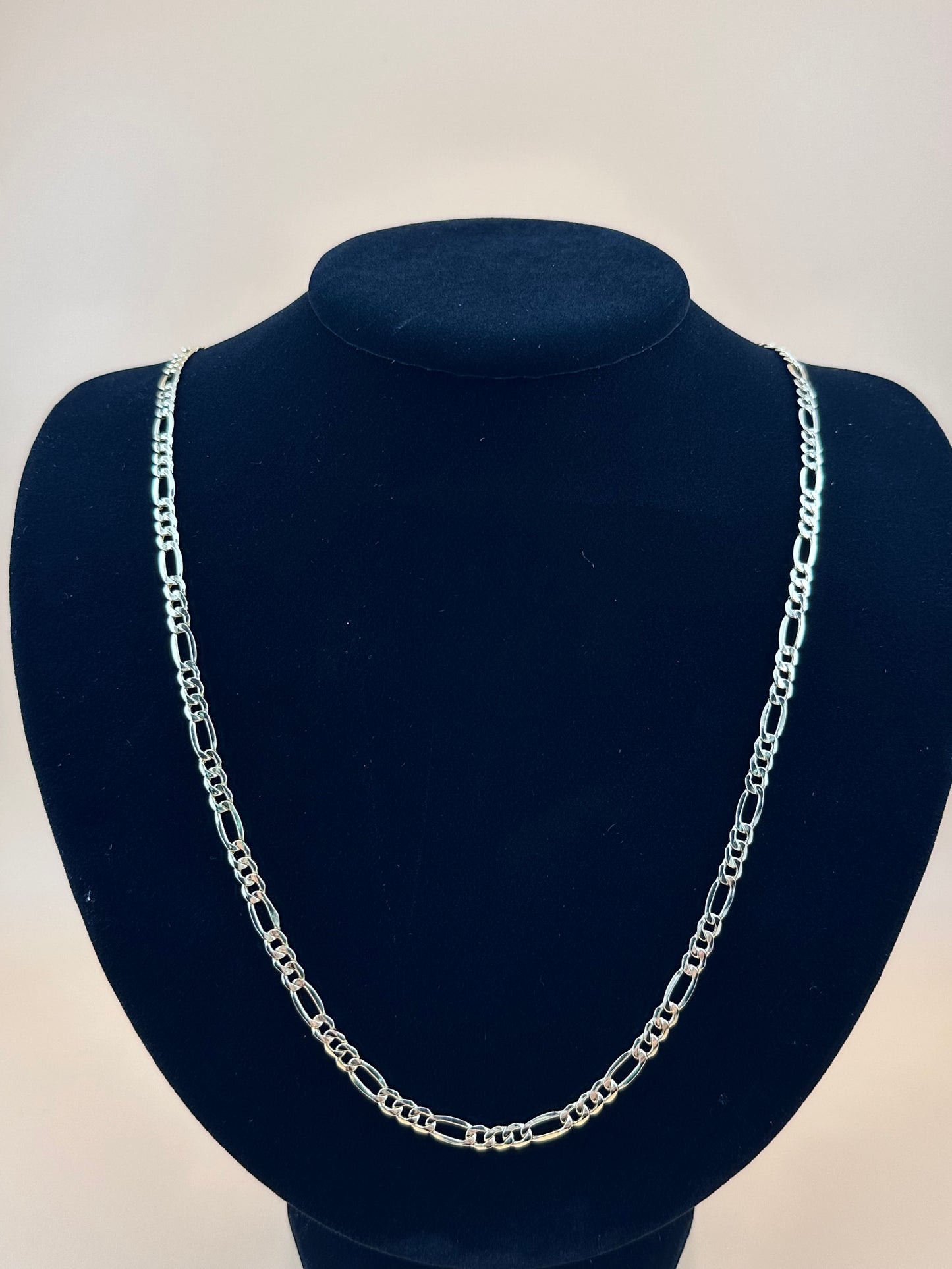 14K Gold Hollow Beveled Figaro Chain