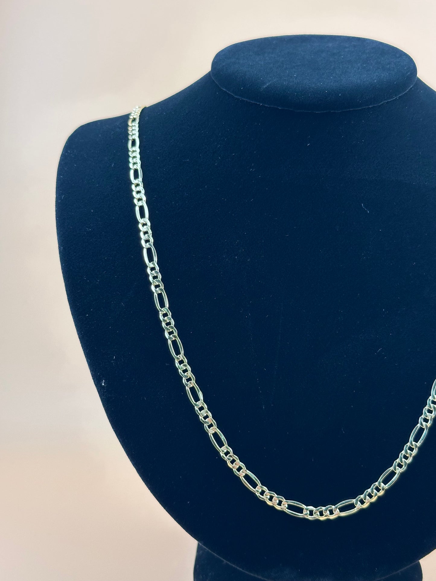 14K Gold Hollow Beveled Figaro Chain