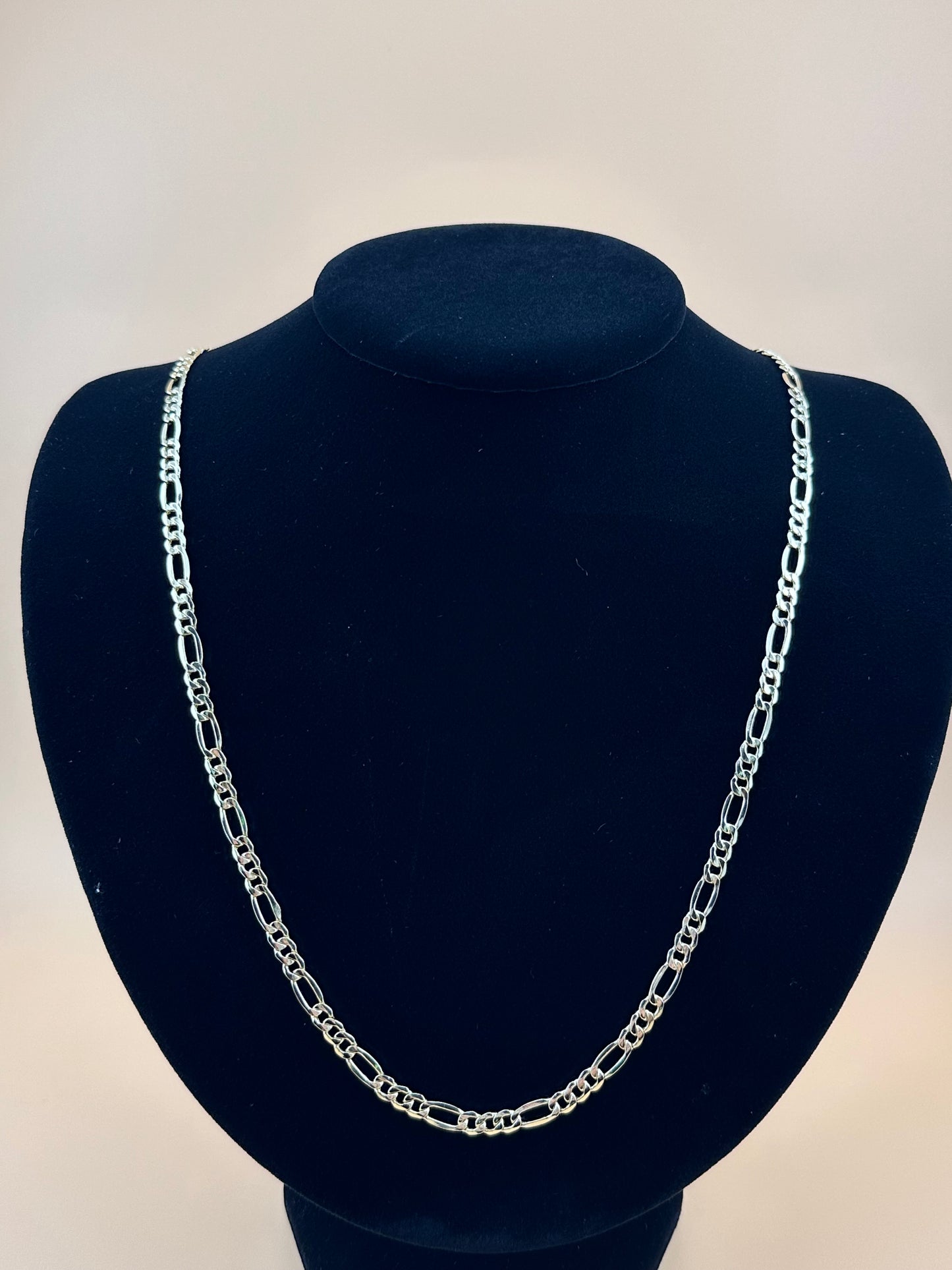 14K Gold Hollow Beveled Figaro Chain
