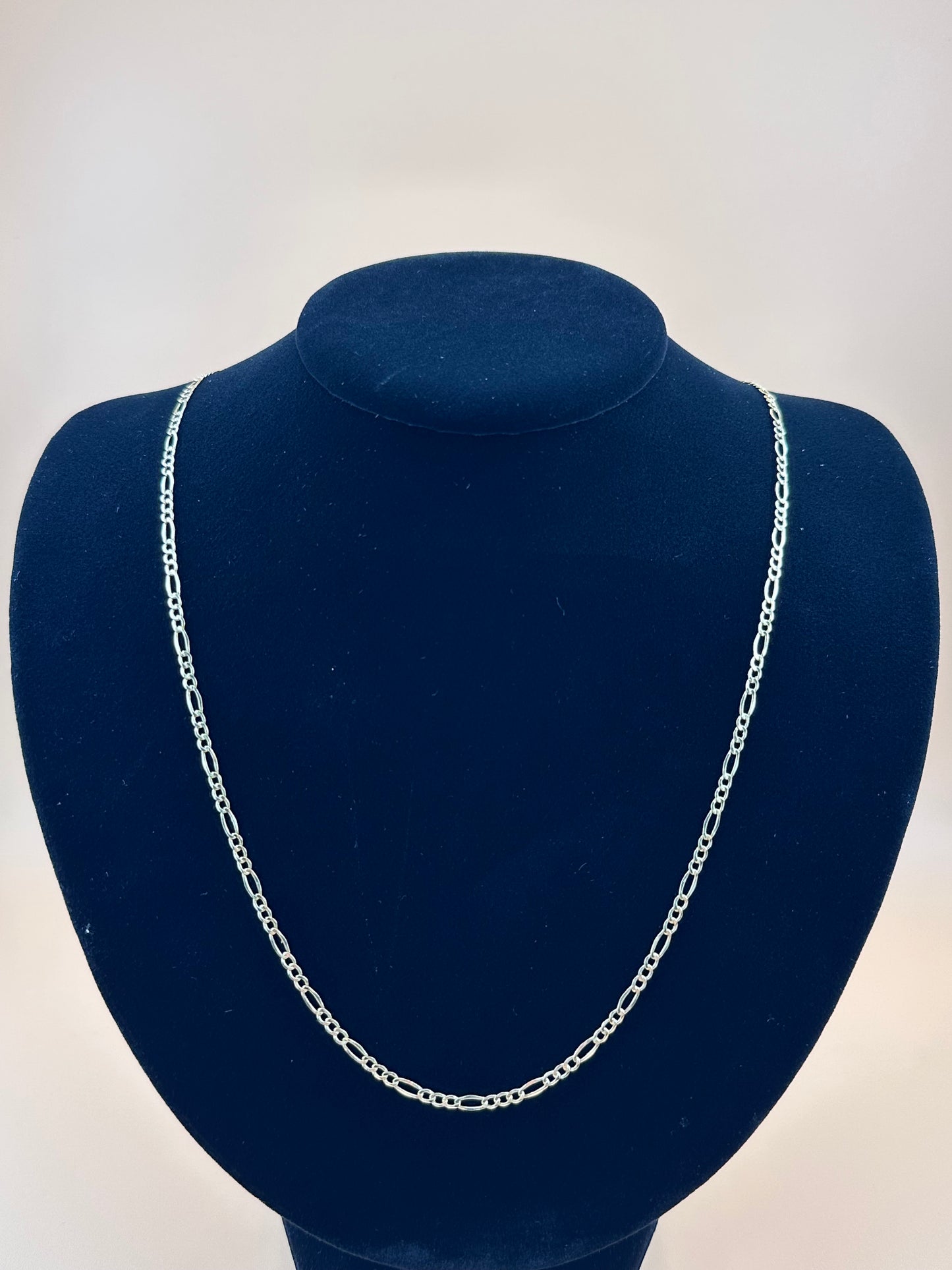 14K Yellow Gold Hollow Figaro Chain Necklace