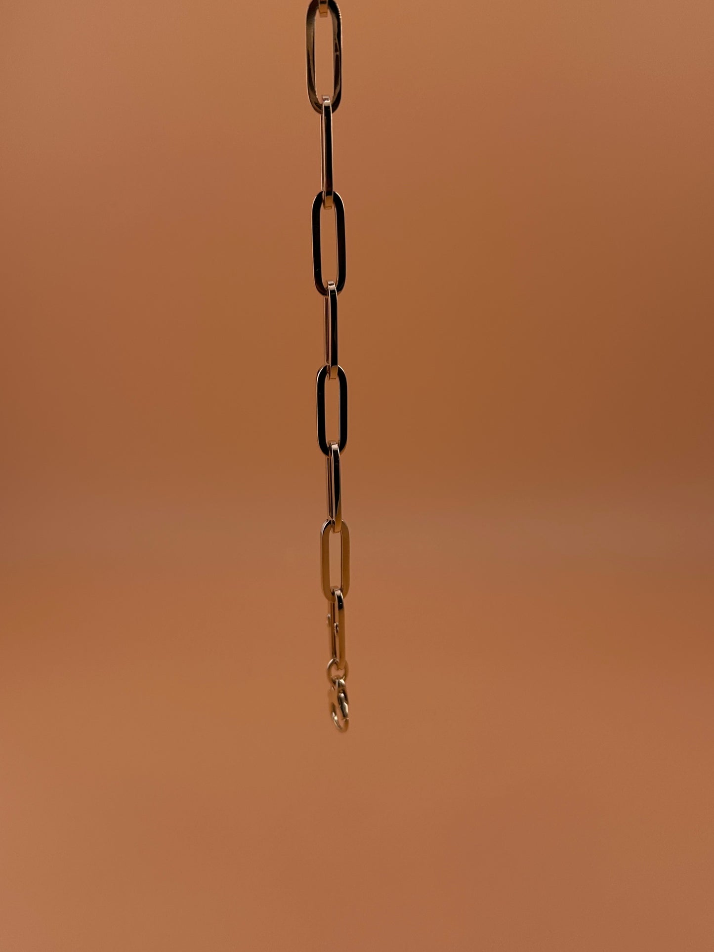 14K Gold Hollow Long Paperclip Bracelet – 7.75”
