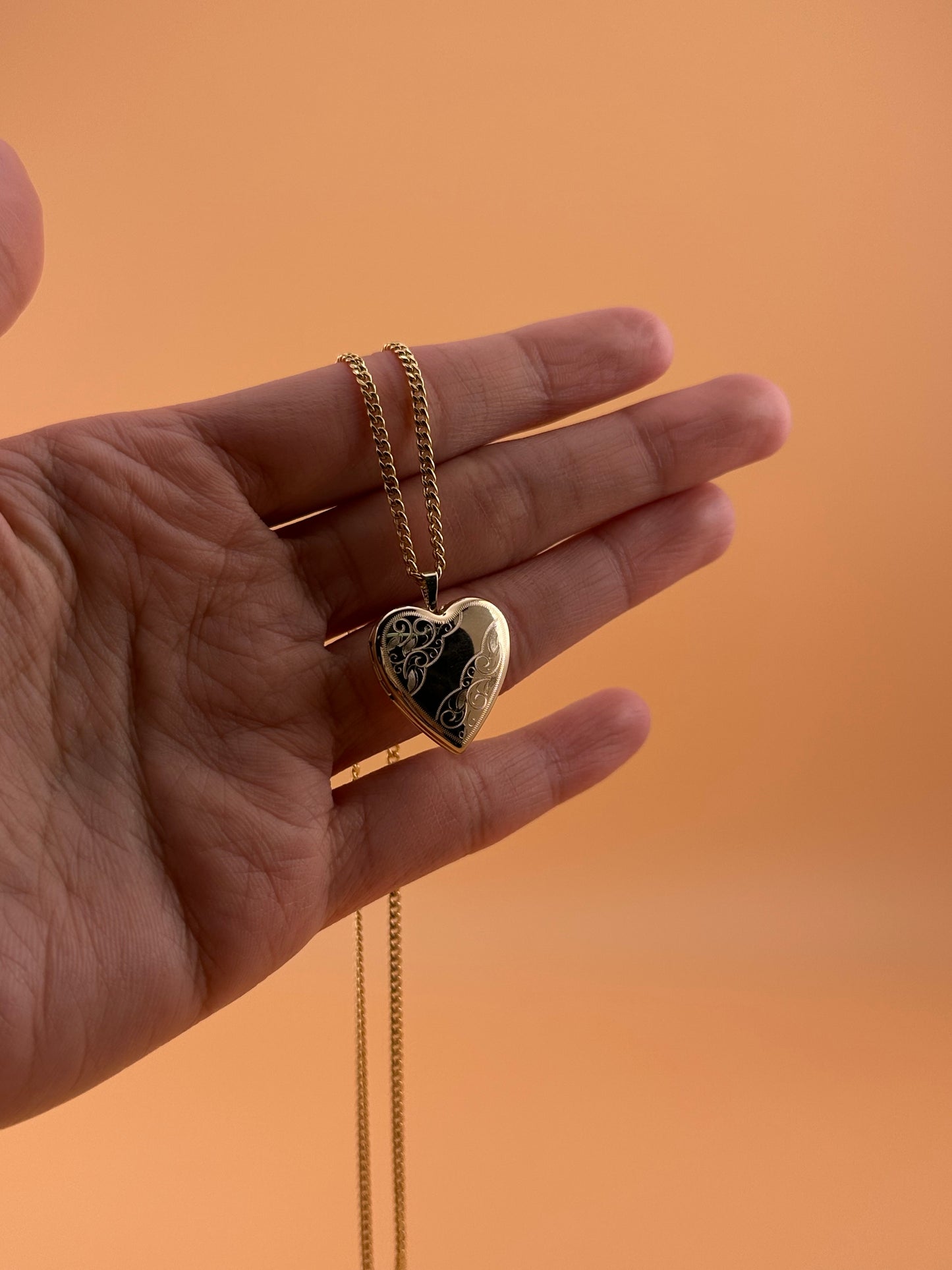 14K Solid Gold Heart Locket Pendant – 23mm x 18mm Photo Keepsake Necklace Charm
