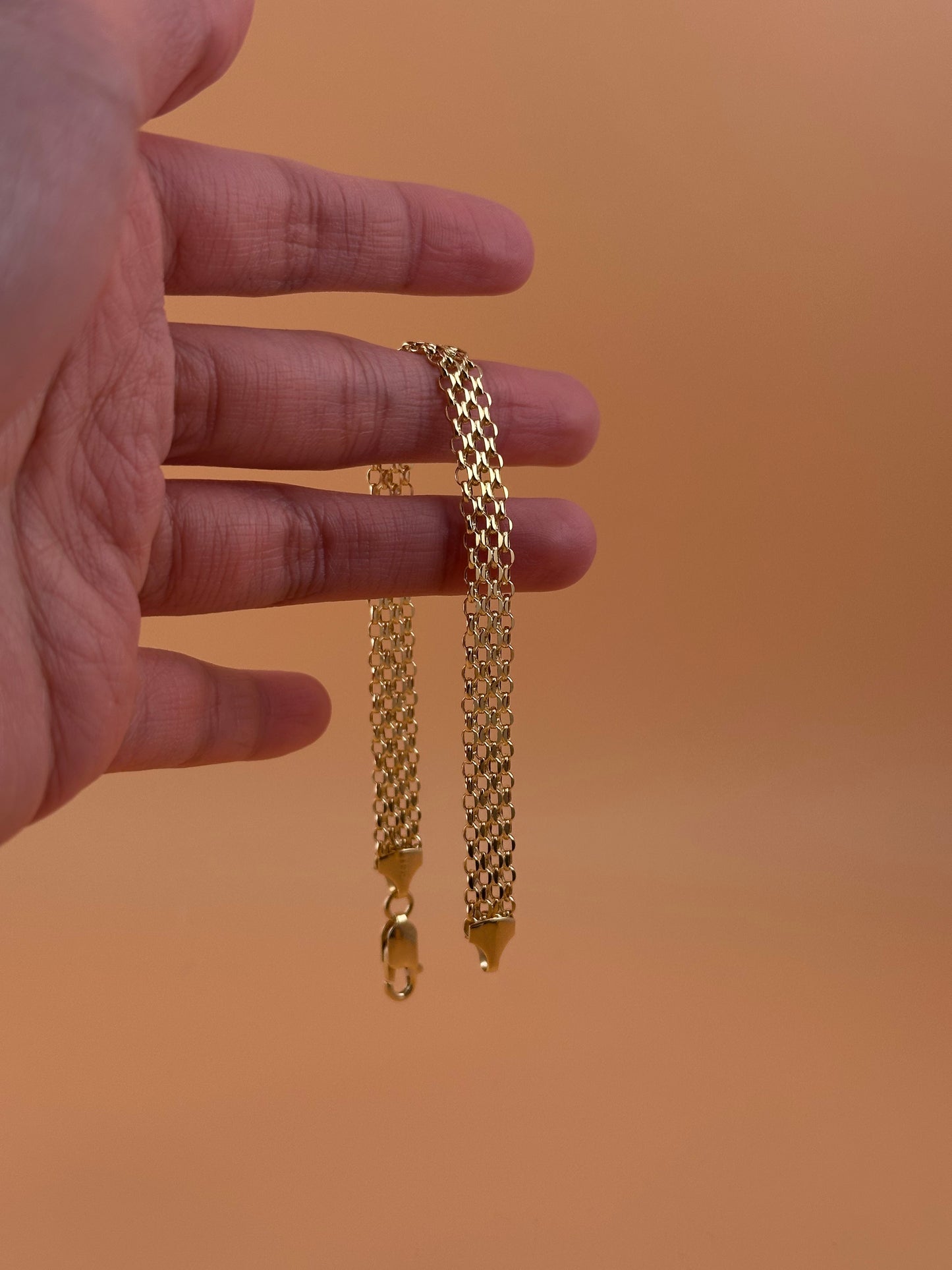 14K Gold Hollow Bismark Style Bracelet