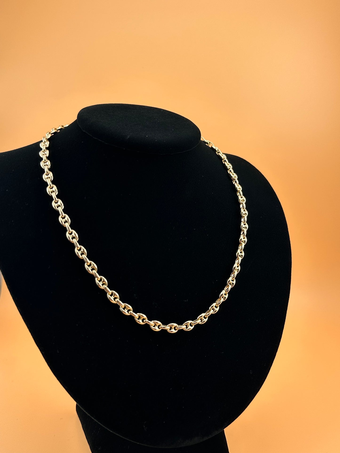 14K Gold Puffed Mariner Chain Necklace – 18 Inch