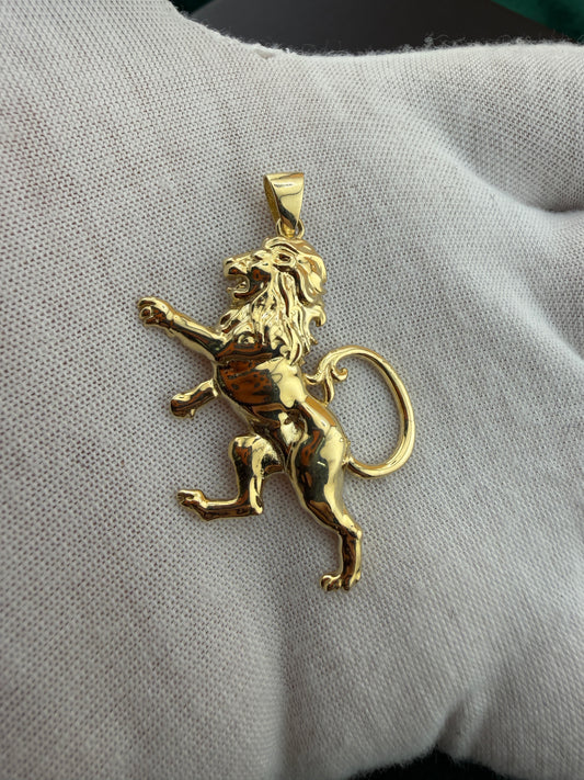 14K Yellow Gold Lion Pendant – Real Solid Gold King of the Jungle