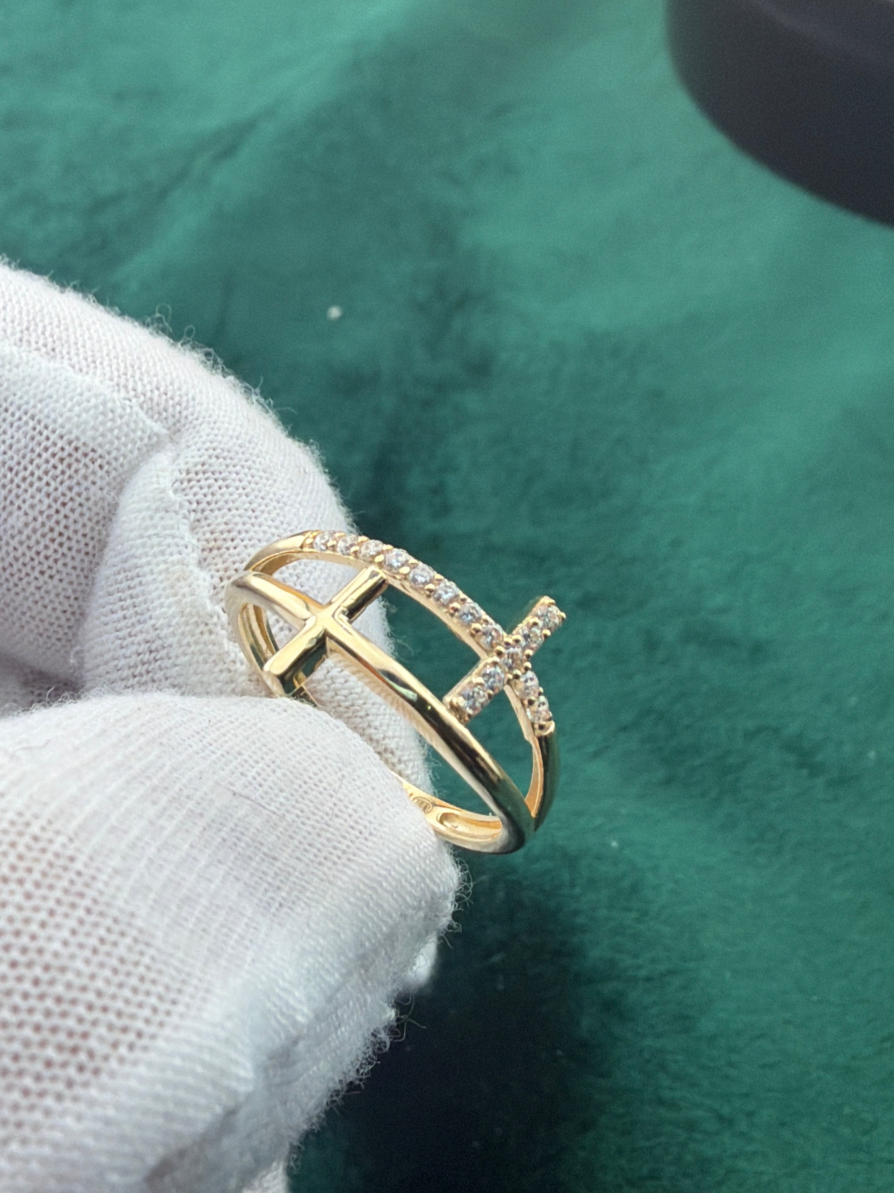 Cross Ring