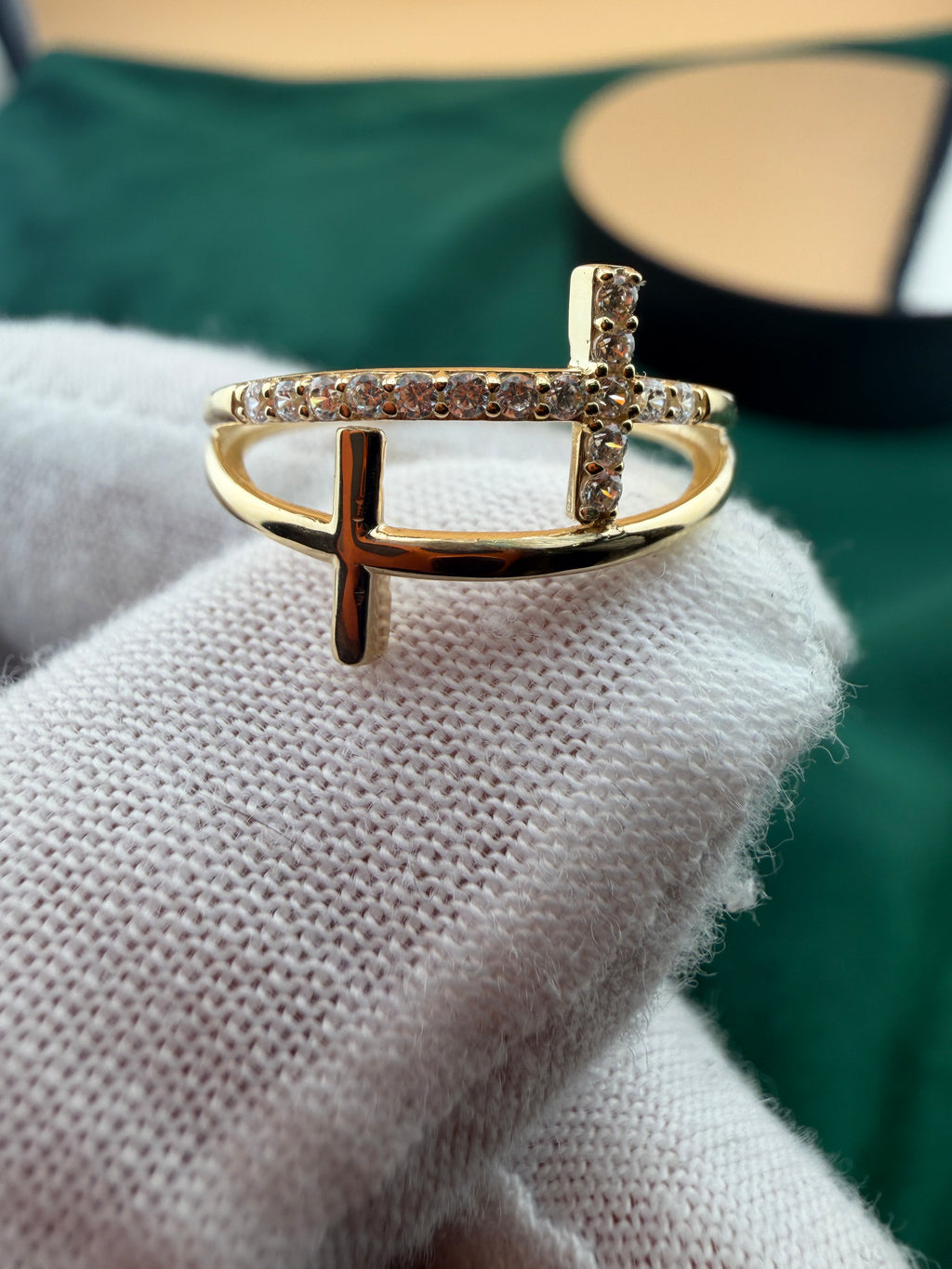 Cross Ring