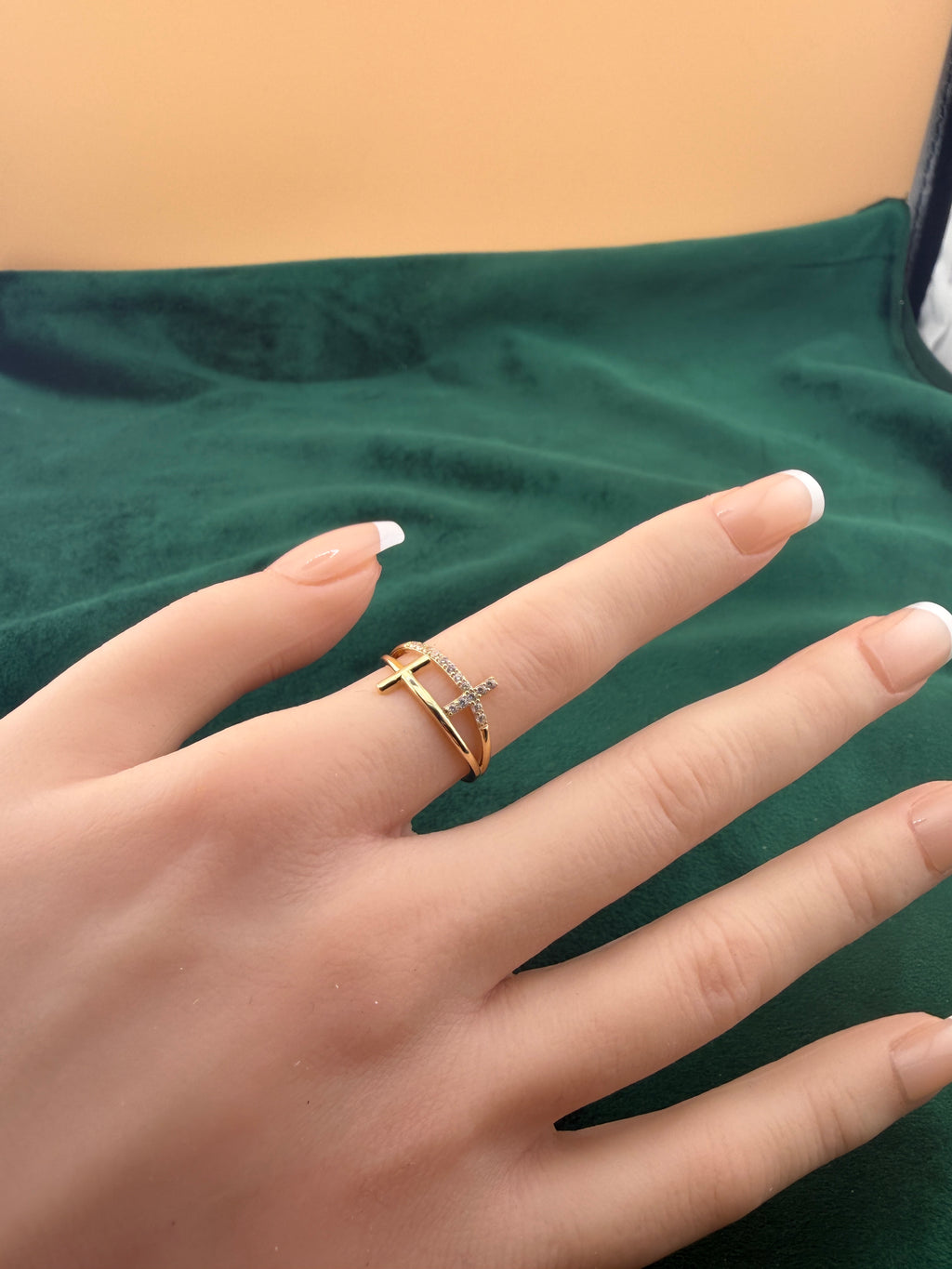 Cross Ring