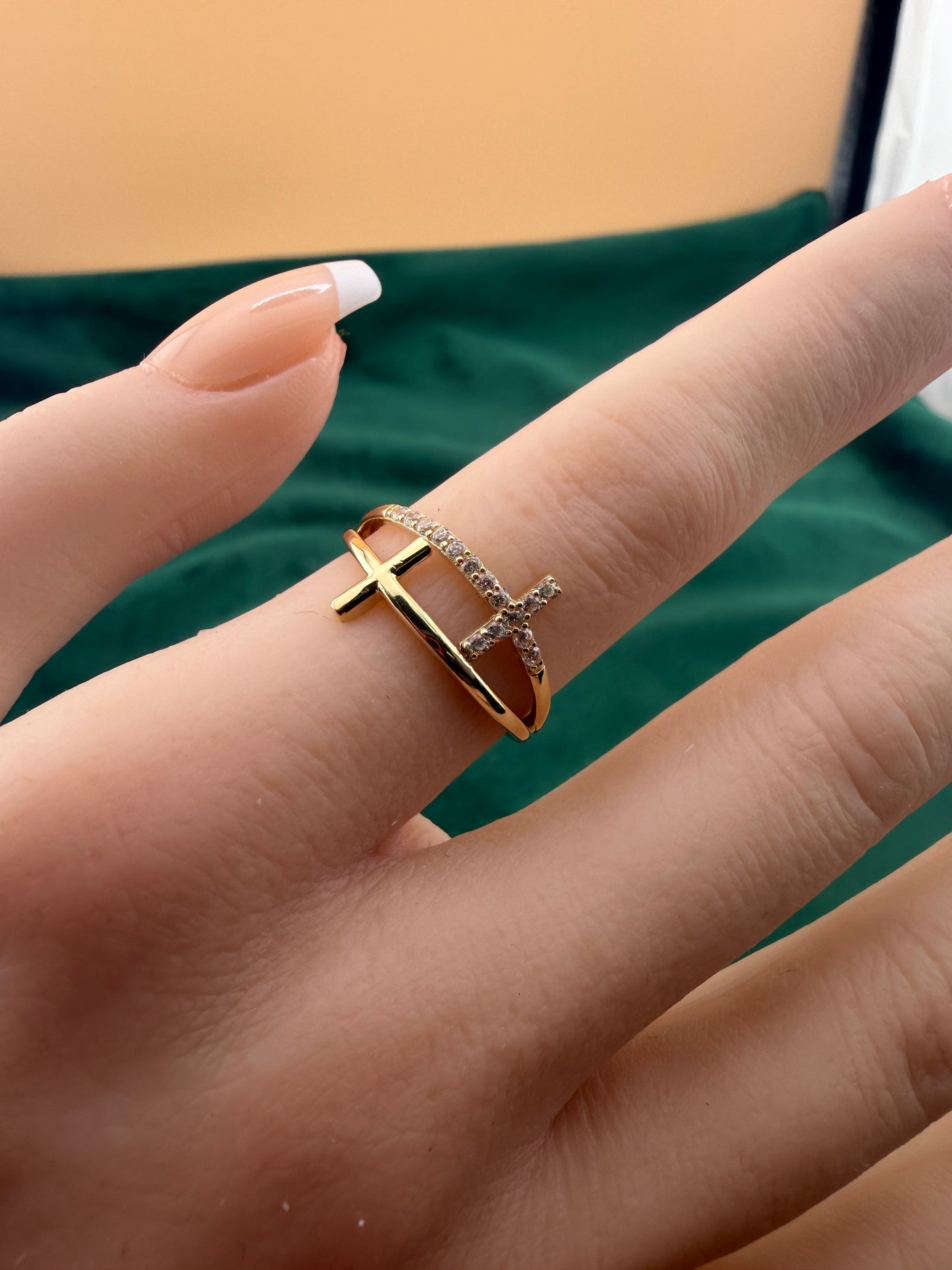 Cross Ring