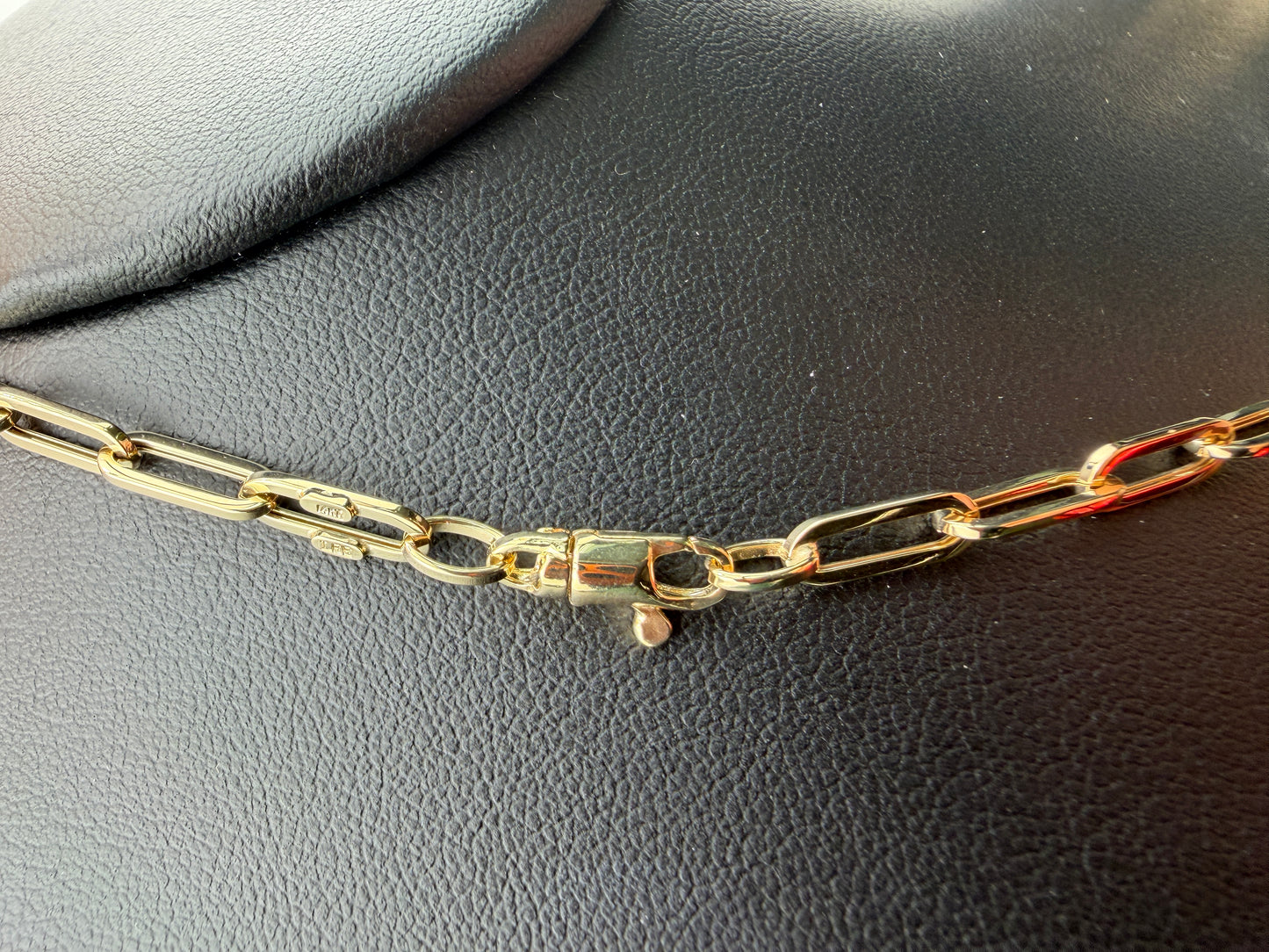 Paper-Clip Chain Necklace