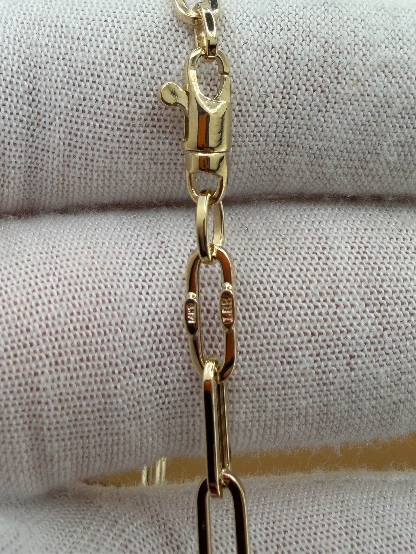 Paper-Clip Chain Necklace