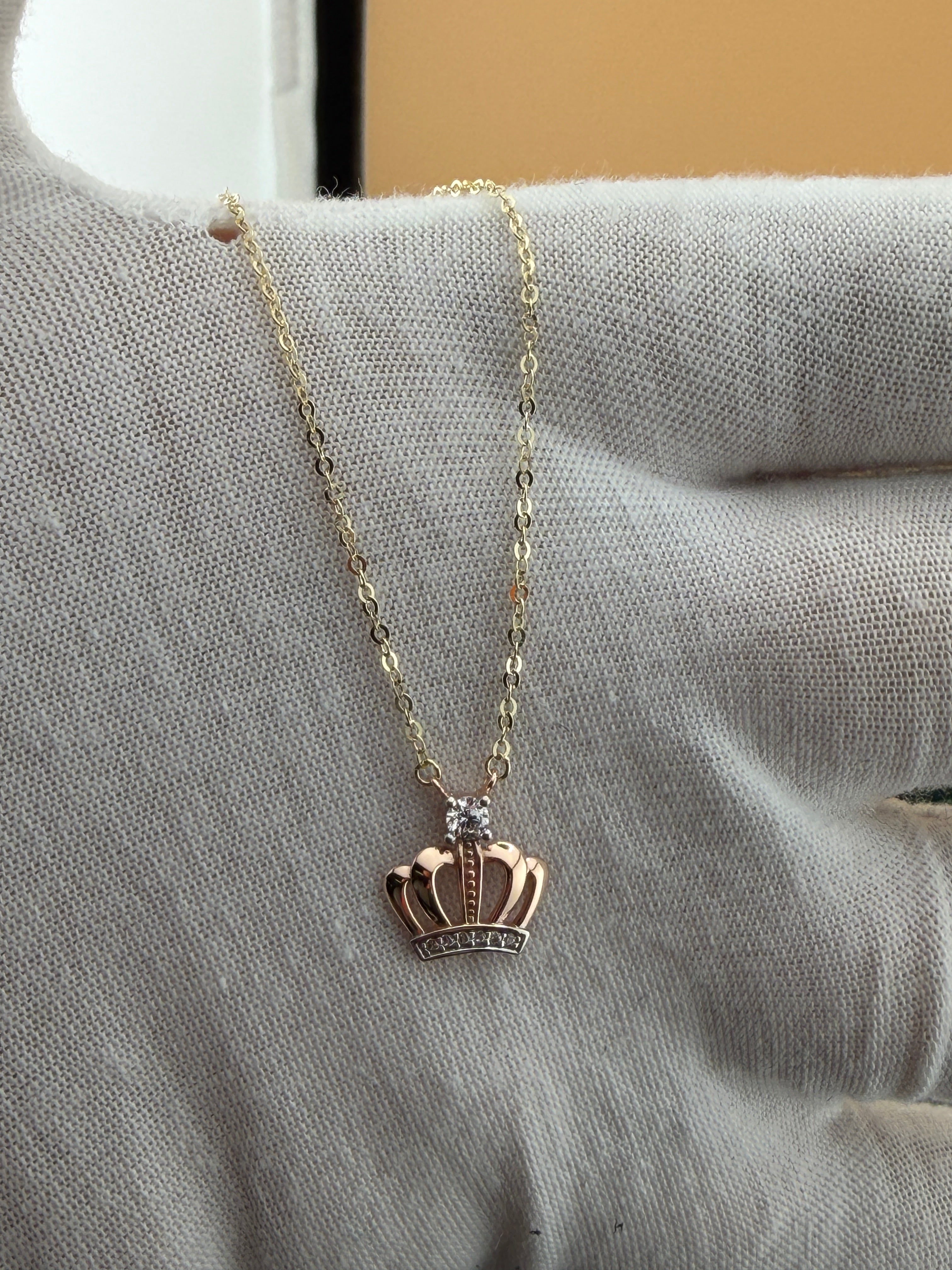 Crown Necklace