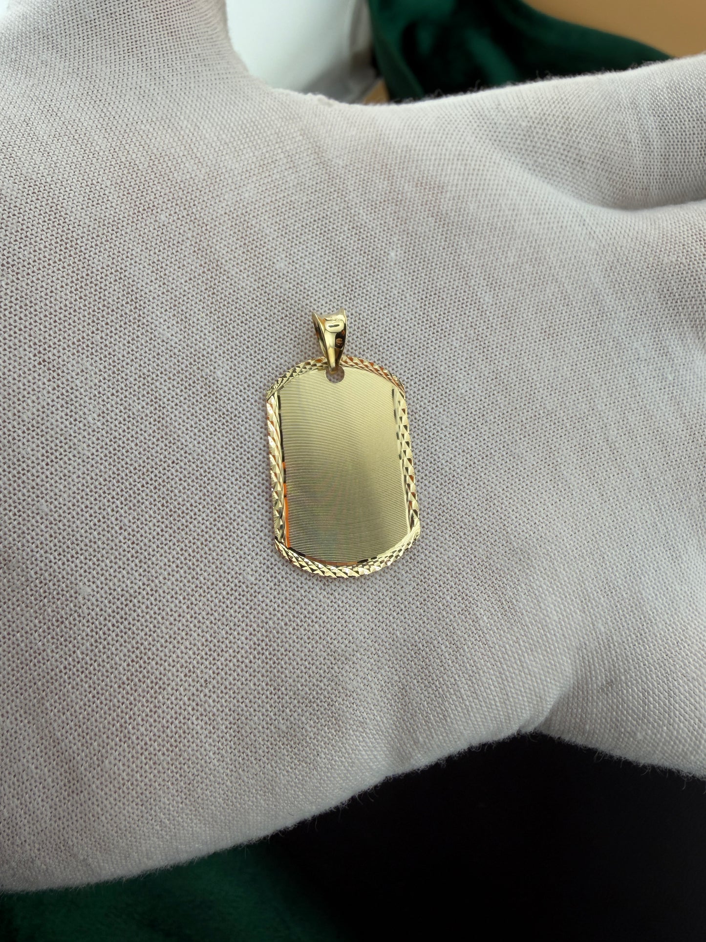 ID Pendant