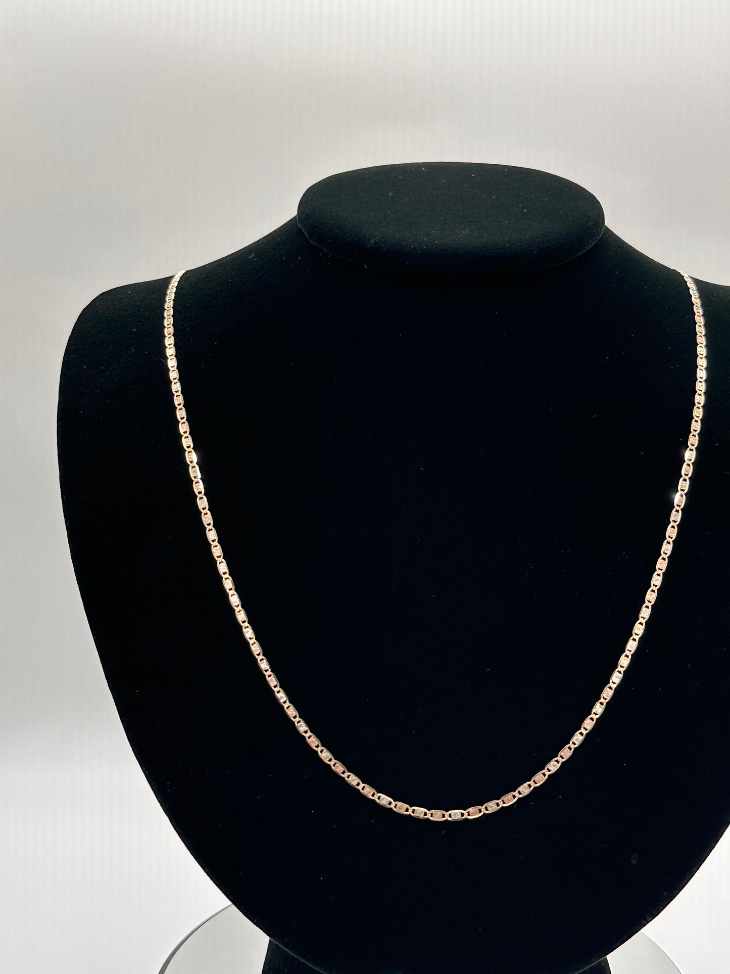 14K Tri-Color Gold Valentino Chain