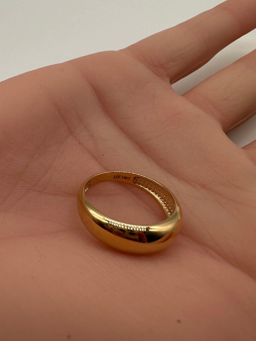 14K Gold Dome Ring – Polished Band, Size 7