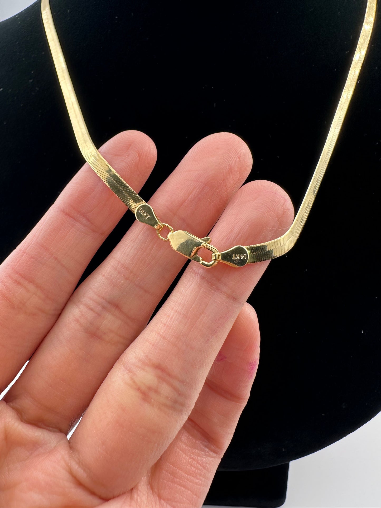 14K Gold Herringbone Chain Necklace – 3.5mm Flat Snake Chain