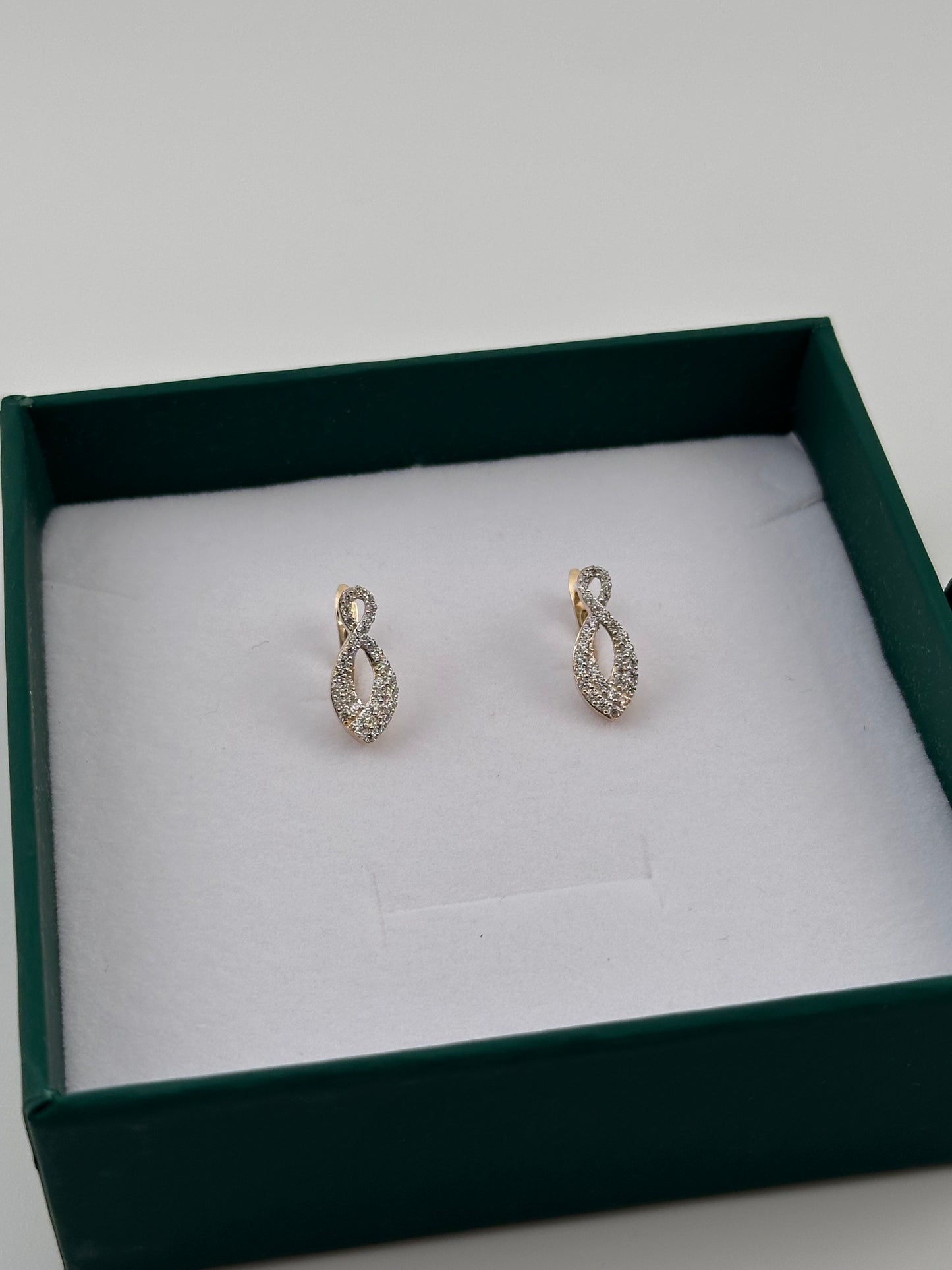 14K Gold CZ Stud Earrings – Real Gold Infinity Marquise Design