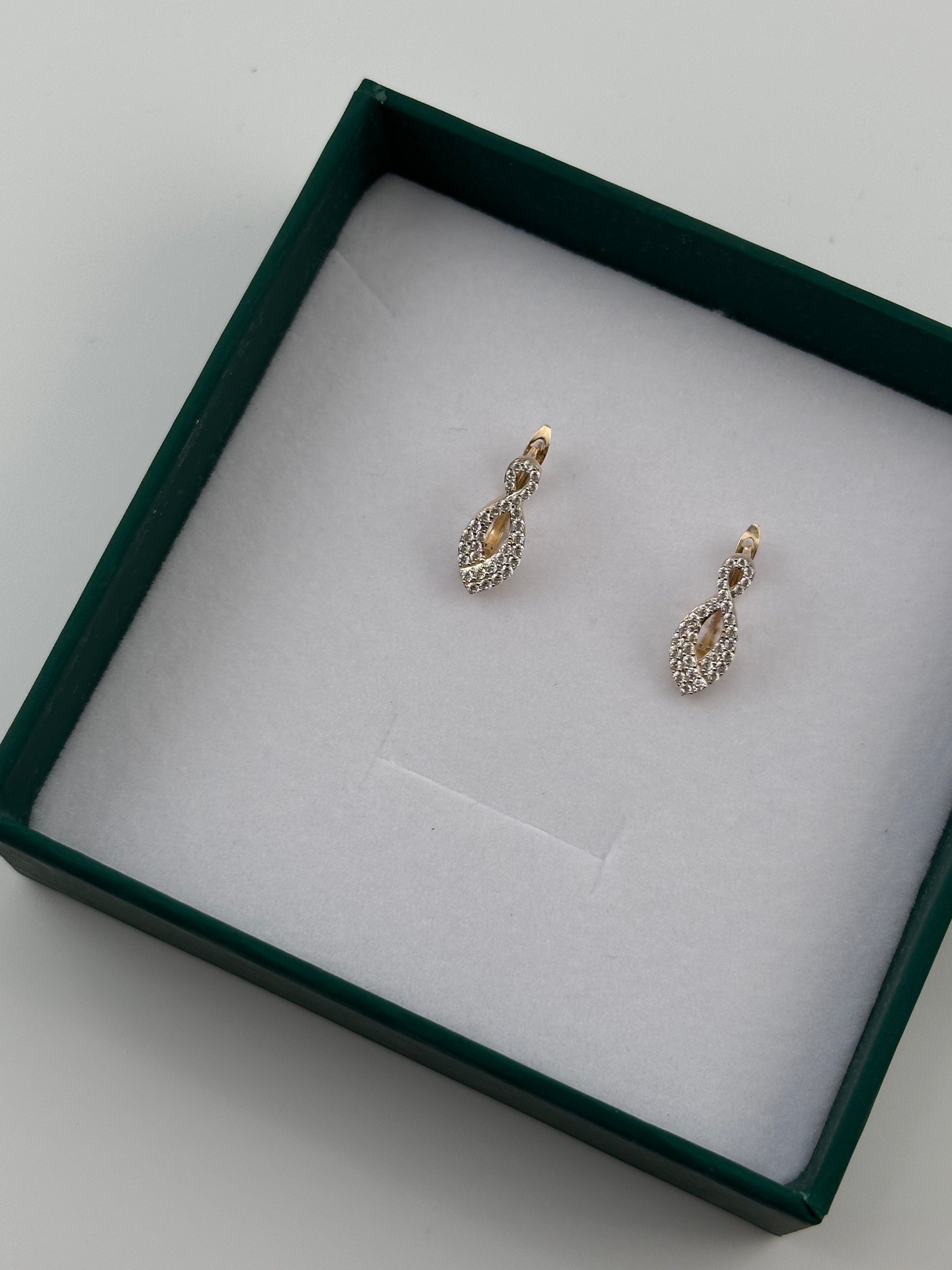 14K Gold CZ Stud Earrings – Real Gold Infinity Marquise Design