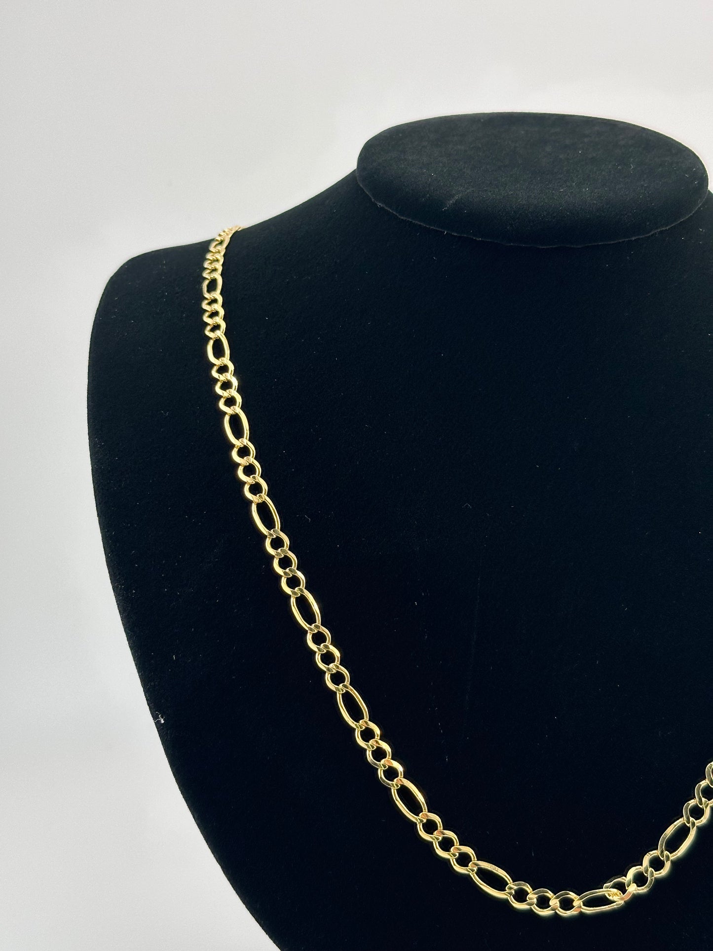 14K Gold Figaro Open Concave Chain