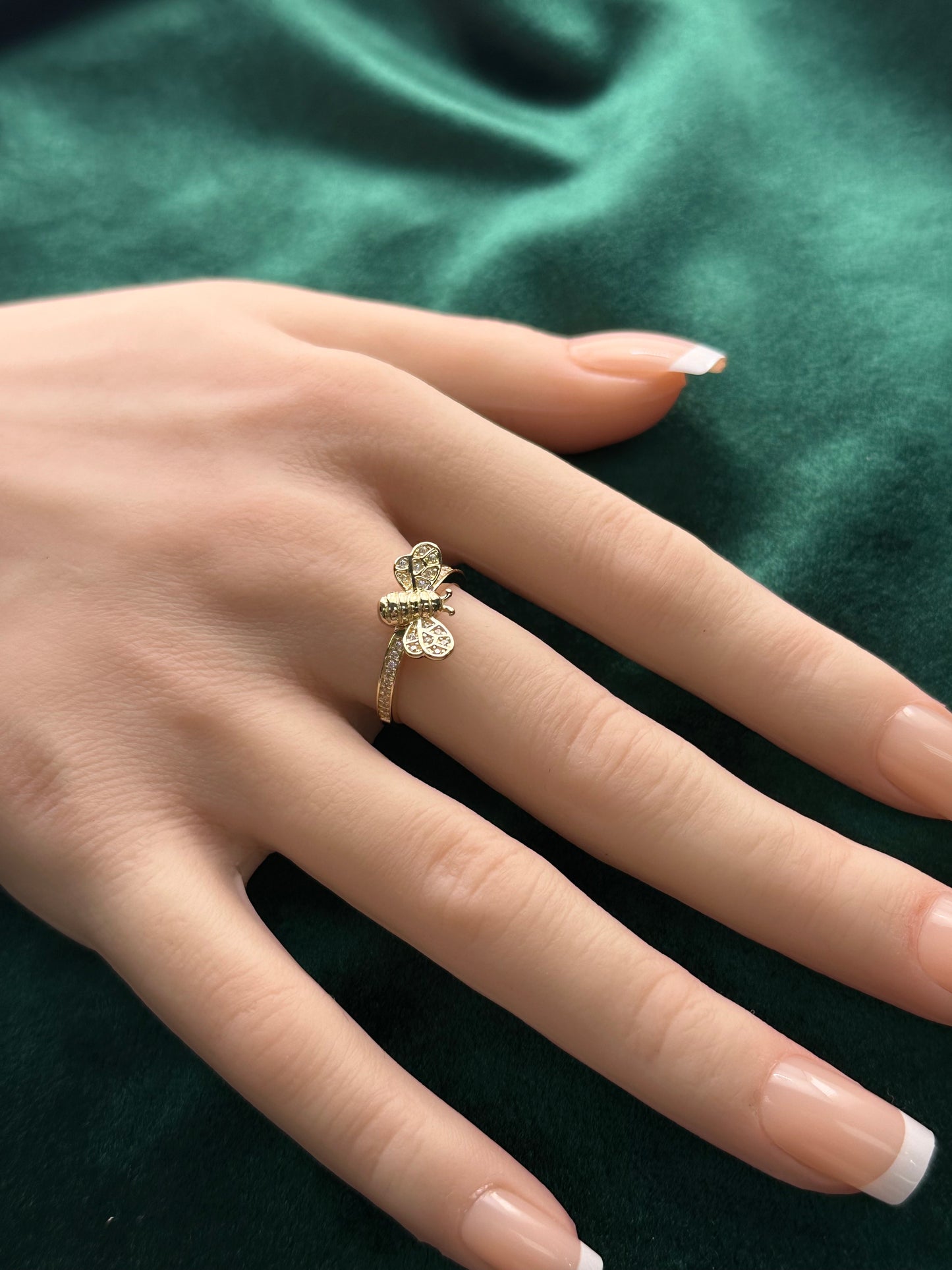 14K Gold CZ Bee Ring – Nature-Inspired Gold Ring | Size 7