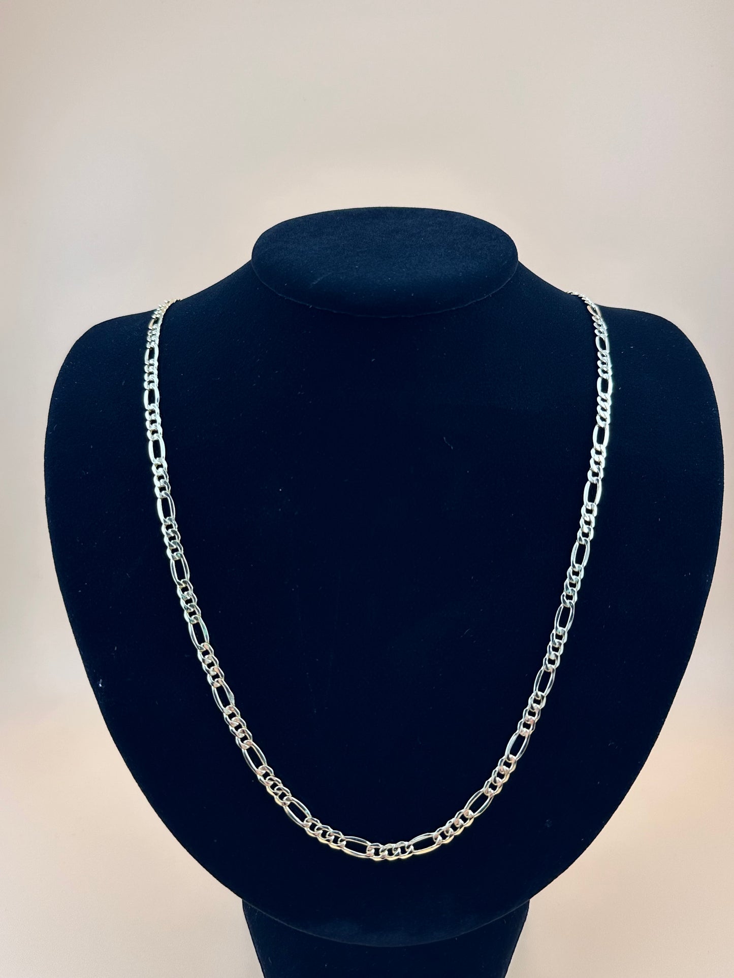 14K Gold Hollow Beveled Figaro Chain