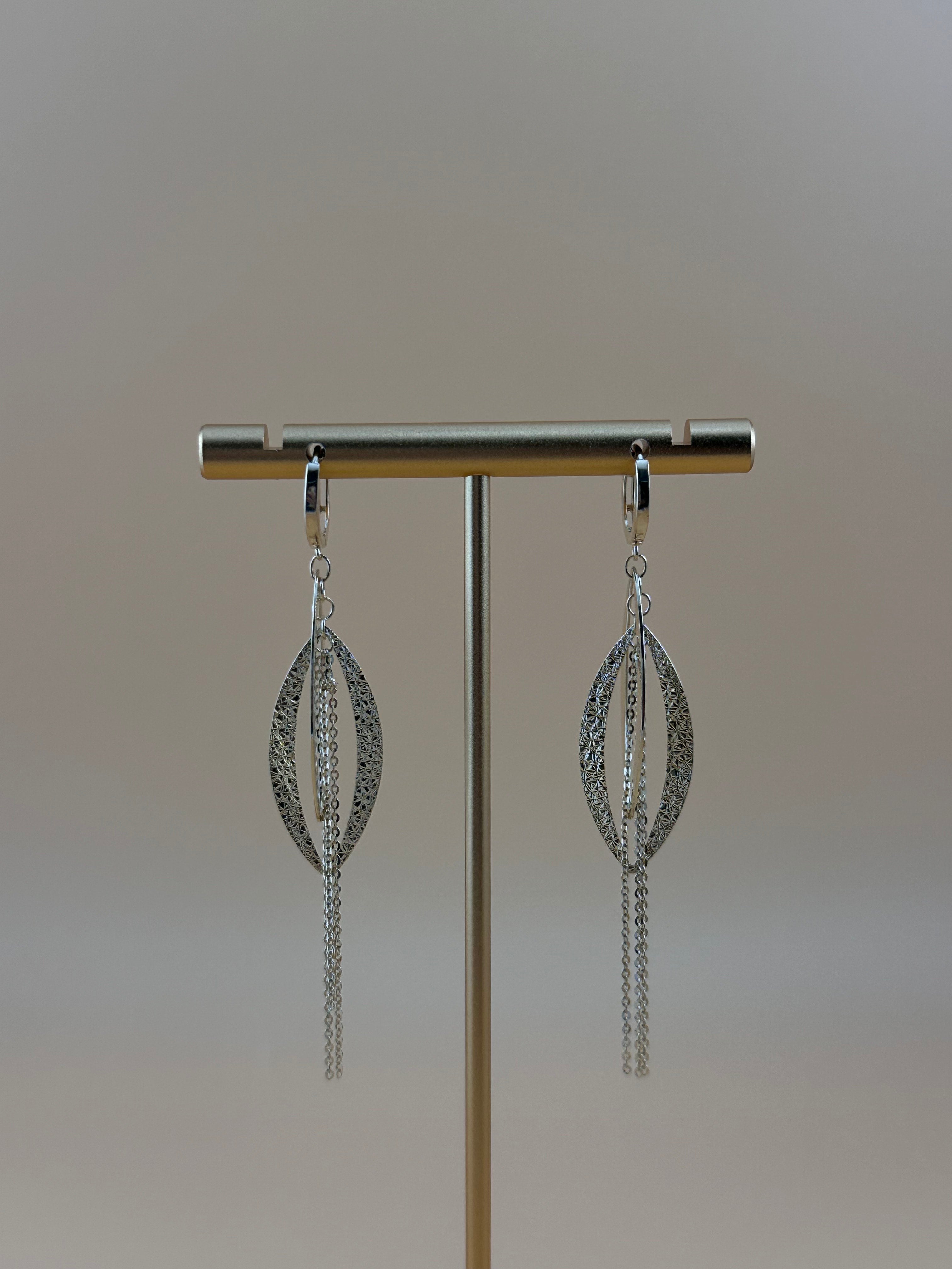 14K Gold Dangling Earrings – Textured Long Drop Tassel Earrings for Women