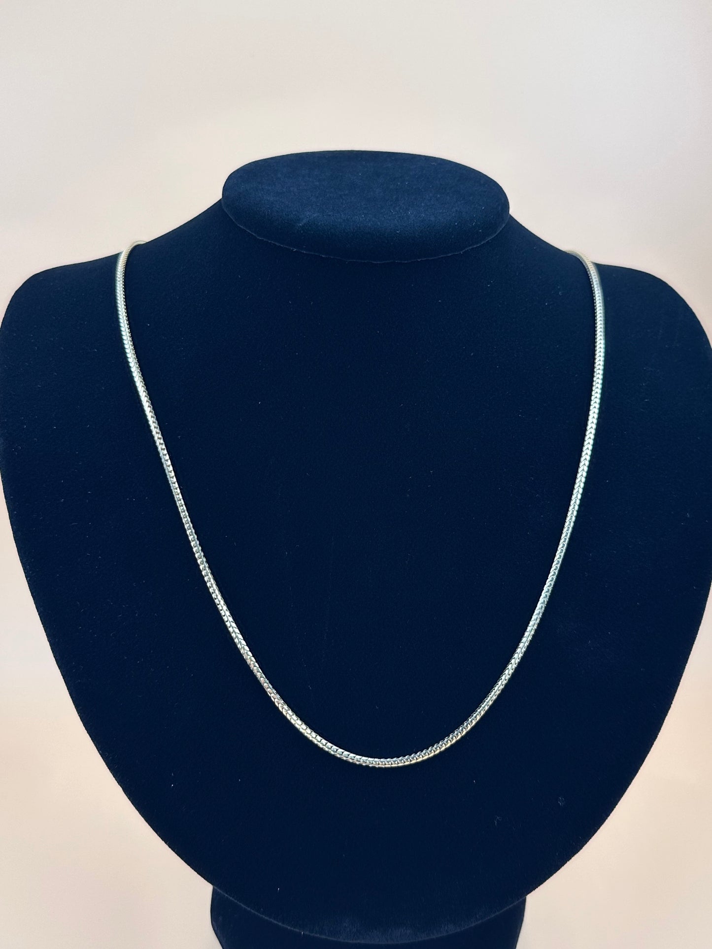 14K Solid Gold Franco Chain – 1.6mm Round Link Necklace & Bracelet