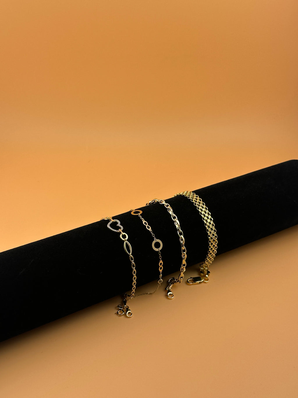 14K Gold Hollow Flat Tube Oval Rolo Bracelet
