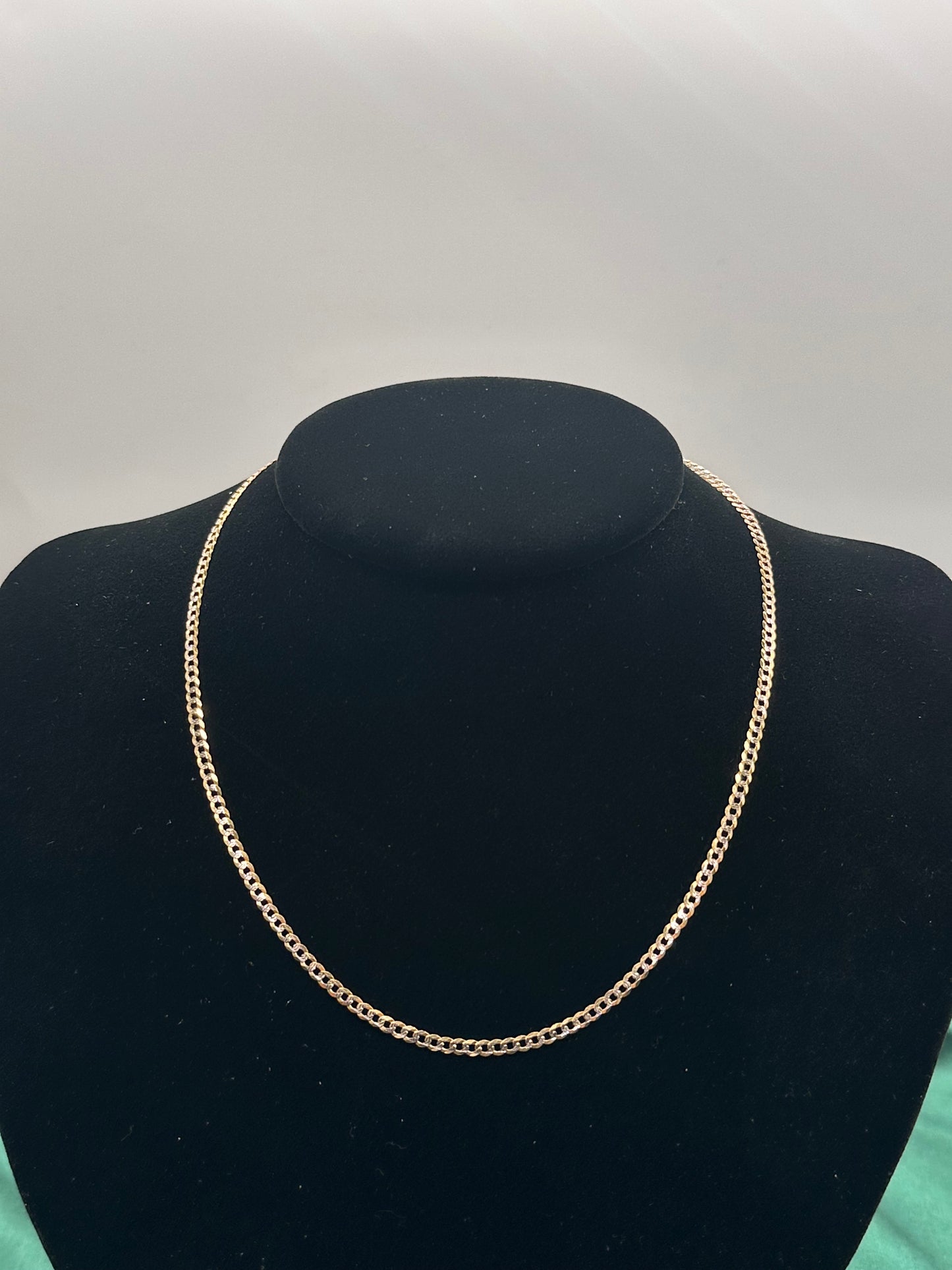 14K Gold 16" Cuban Chain Necklace