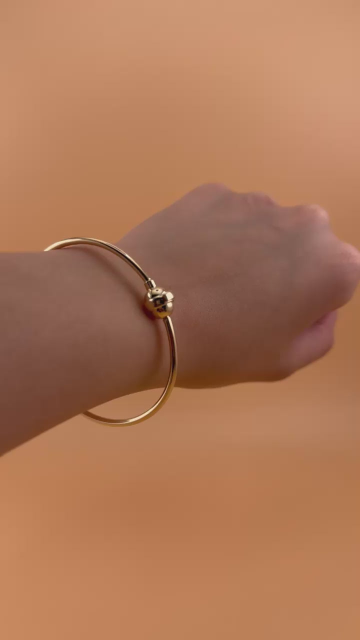 14K Gold Hollow Charm Bracelet with Free Bail & Stopper – Women’s Charm Bangle (6.5" – 8")